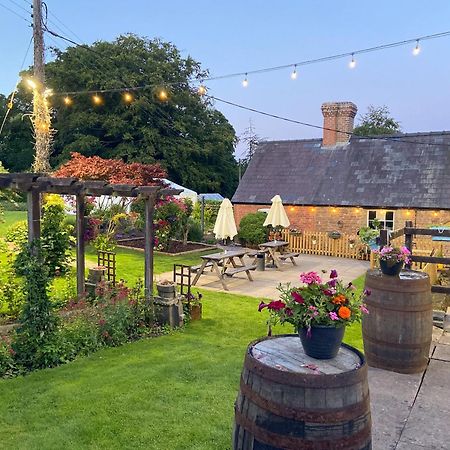 The Boyne Arms Cottage Burwarton Ngoại thất bức ảnh